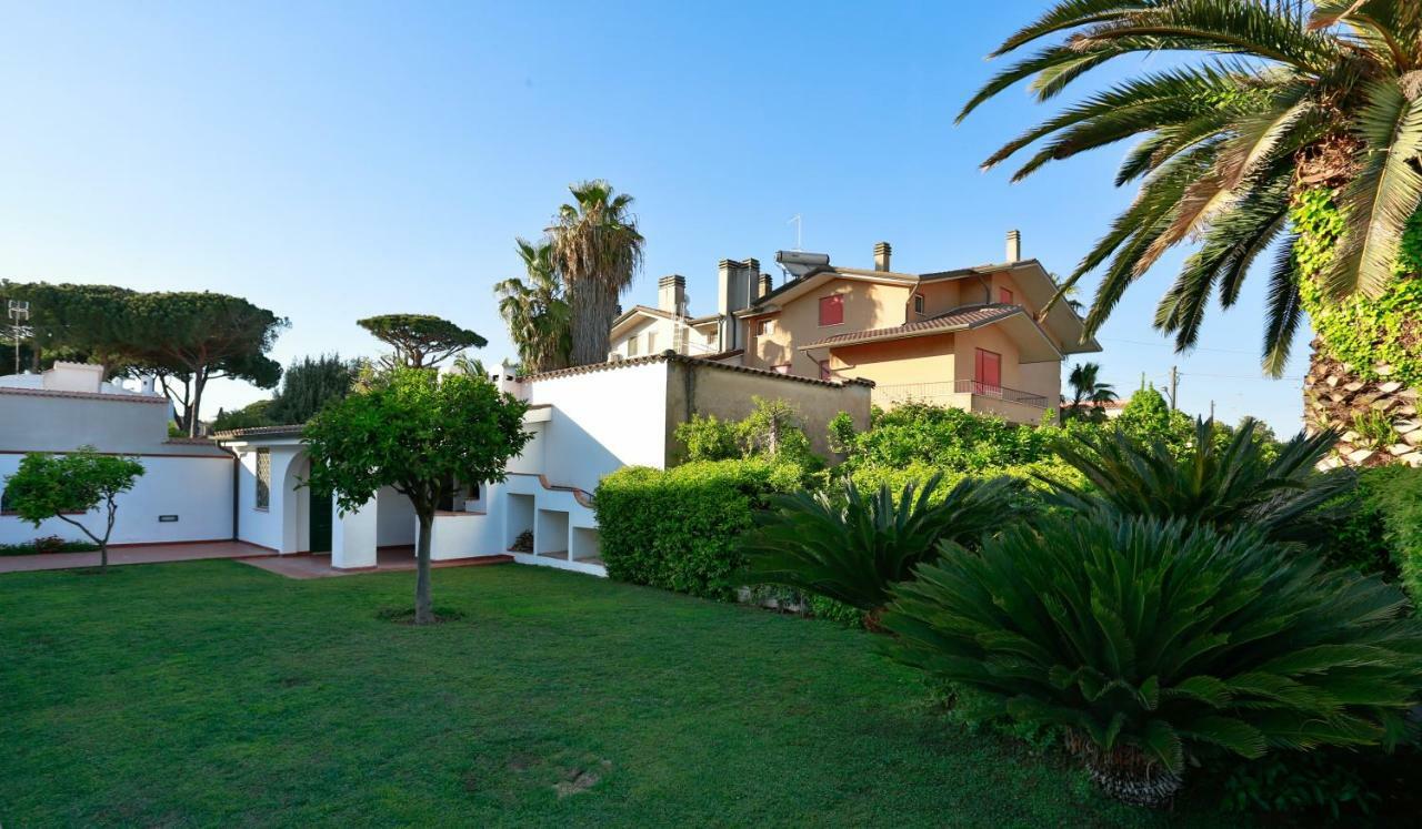 L'Ippocampo Guest House Sabaudia Dış mekan fotoğraf