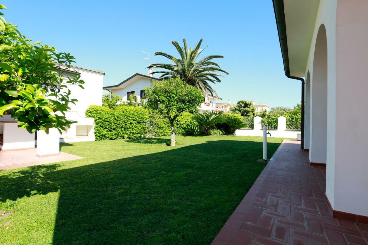 L'Ippocampo Guest House Sabaudia Dış mekan fotoğraf