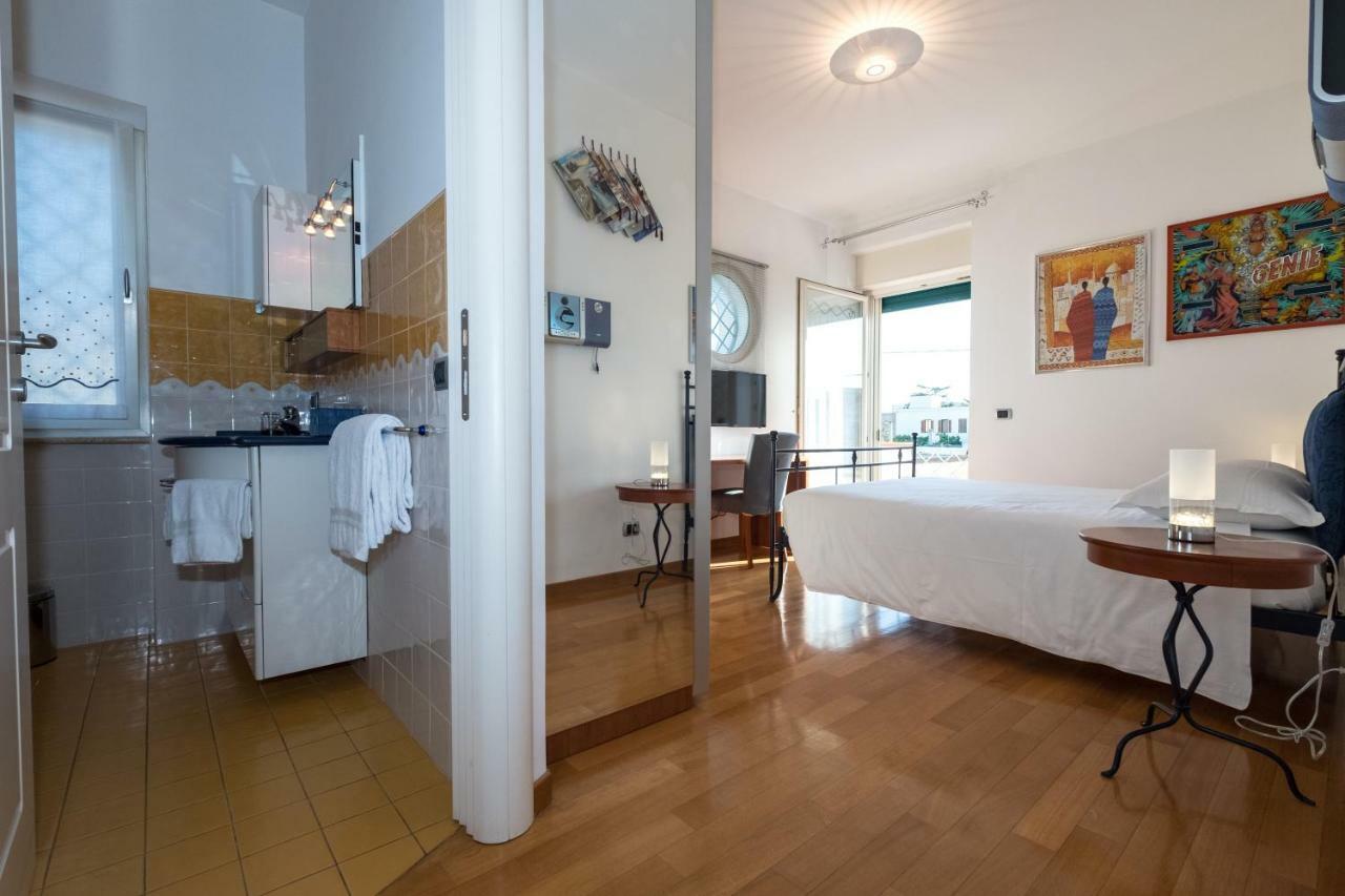 L'Ippocampo Guest House Sabaudia Dış mekan fotoğraf